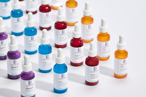 un sérum anti-âge de La Roche-Posay