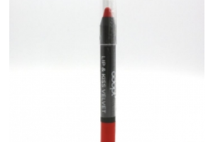 crayon crème effet mat Lip & kiss velvet d'Adopt