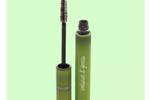 mascara noir intense de Boho Green