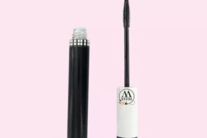 un mascara noir Intense Bio de Miss W pro