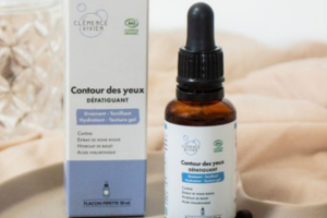 contour des yeux défatiguant Clémence et Vivien