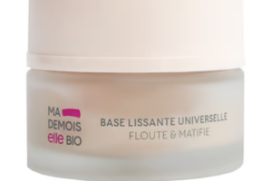 une base de teint lissante universelle Mademoiselle Bio