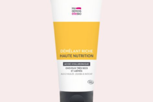 un démêlant riche haute nutrition de Mademoiselle Bio