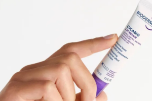 baume à lèvres réparateur Cicabio de Bioderma