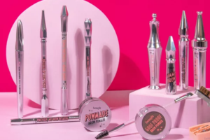 coffret complet pour sourcils de Benefit