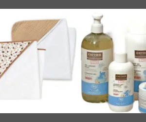 lot de produits bébé