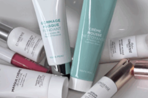 lot de produits de beauté