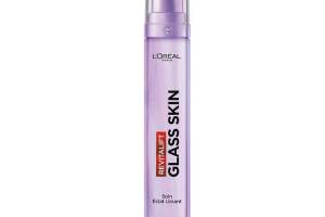 Soin Éclat Lissant GLASS SKIN de L’Oréal